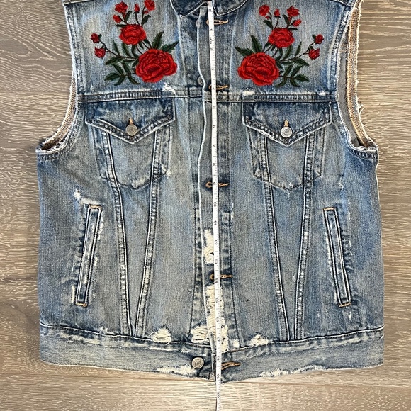 Ralph Lauren demin vest with embroidery - women's size medium - Picture 3 of 8